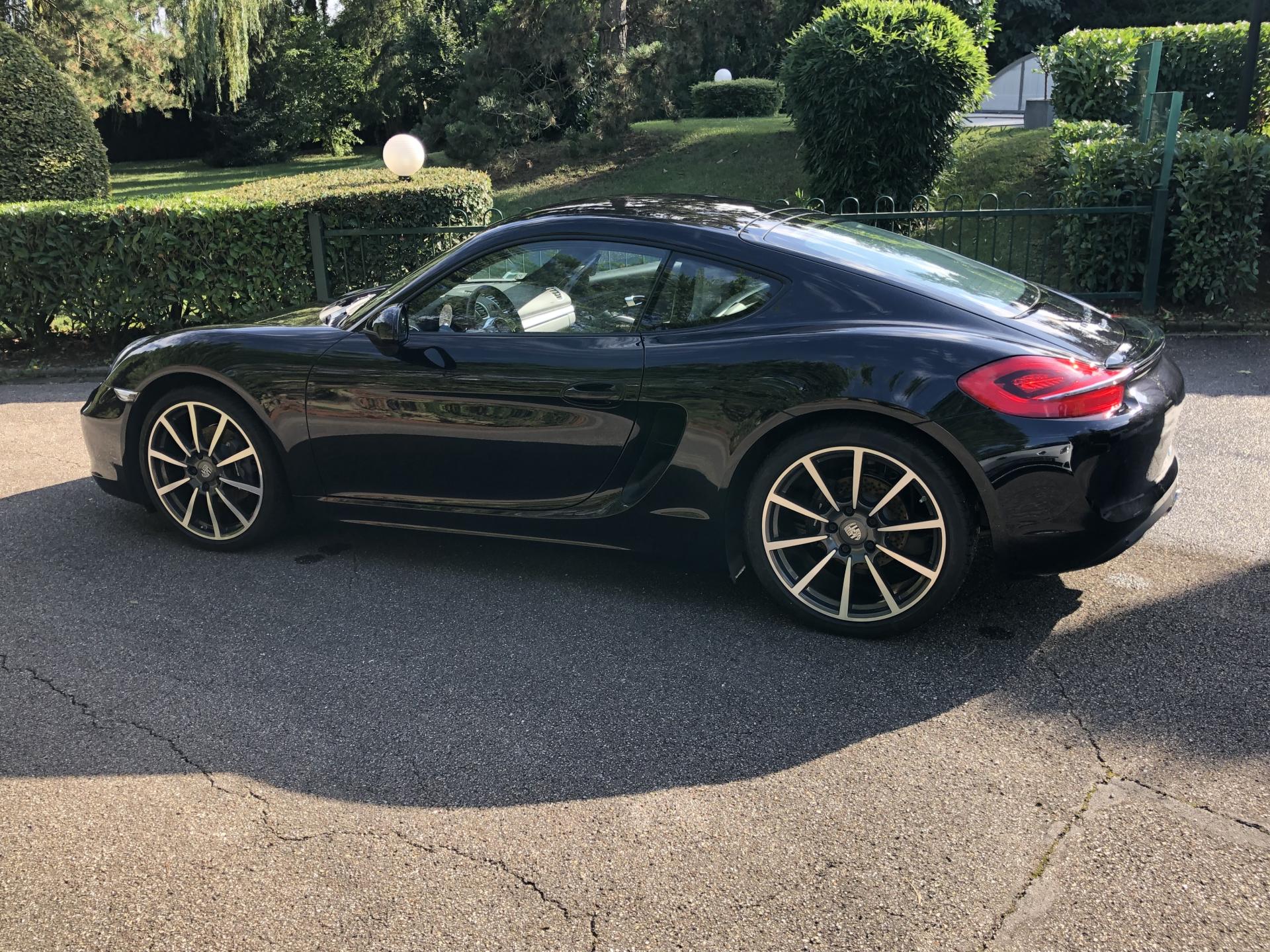 Cayman Black Edition