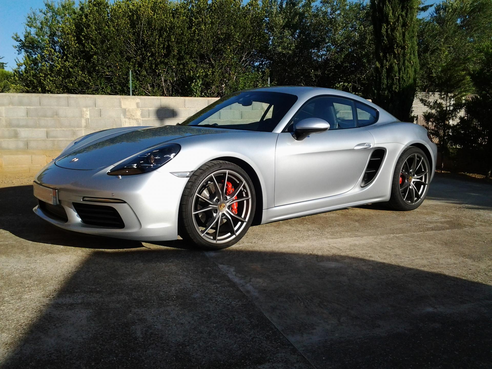 718 Cayman S