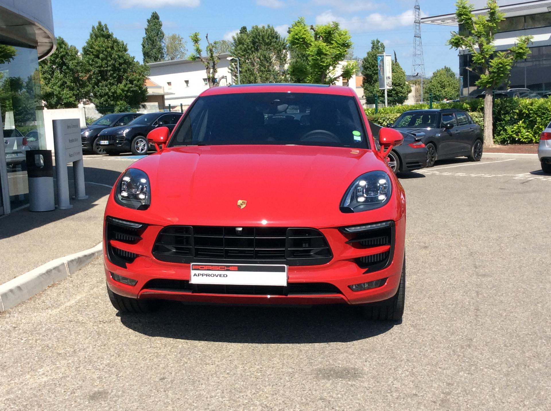 Macan GTS