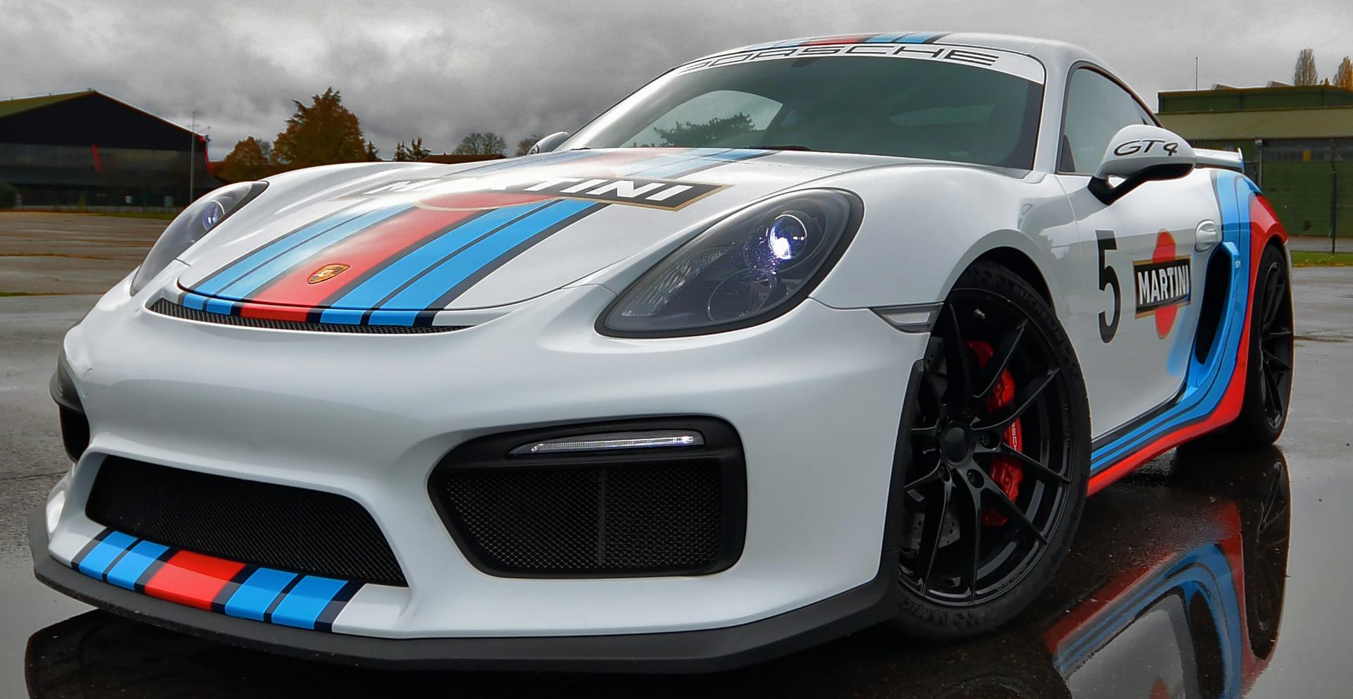 Cayman GT4