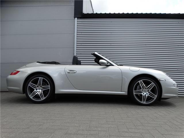 997 Carrera 4 Cabriolet 325ch