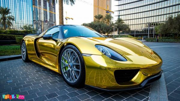 Porsche 918 Spyder Gold