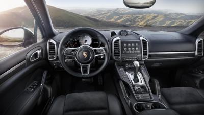 Porsche cayenne platinum edition interior