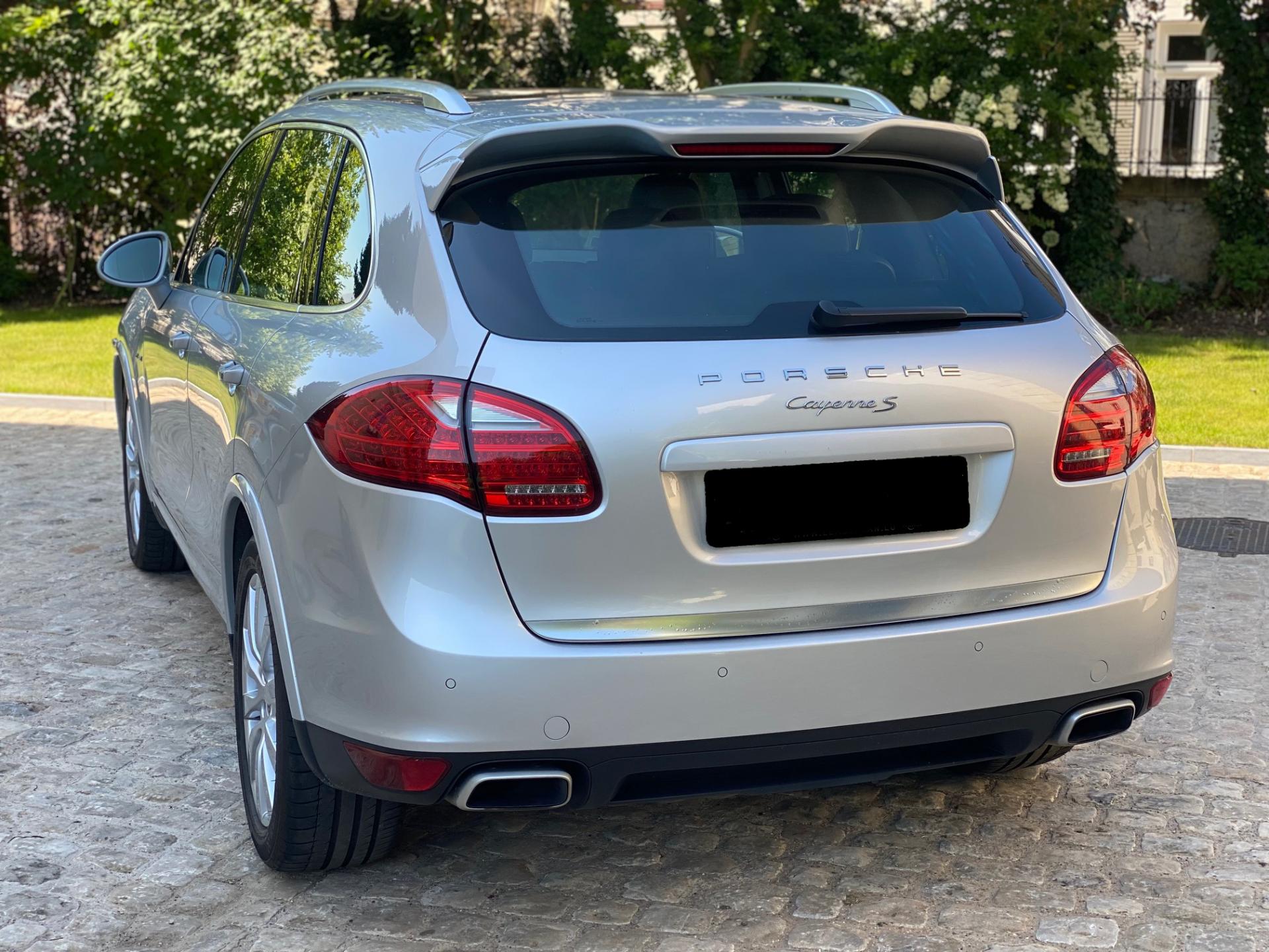 Porsche Cayenne S Diesel (Cayenne)