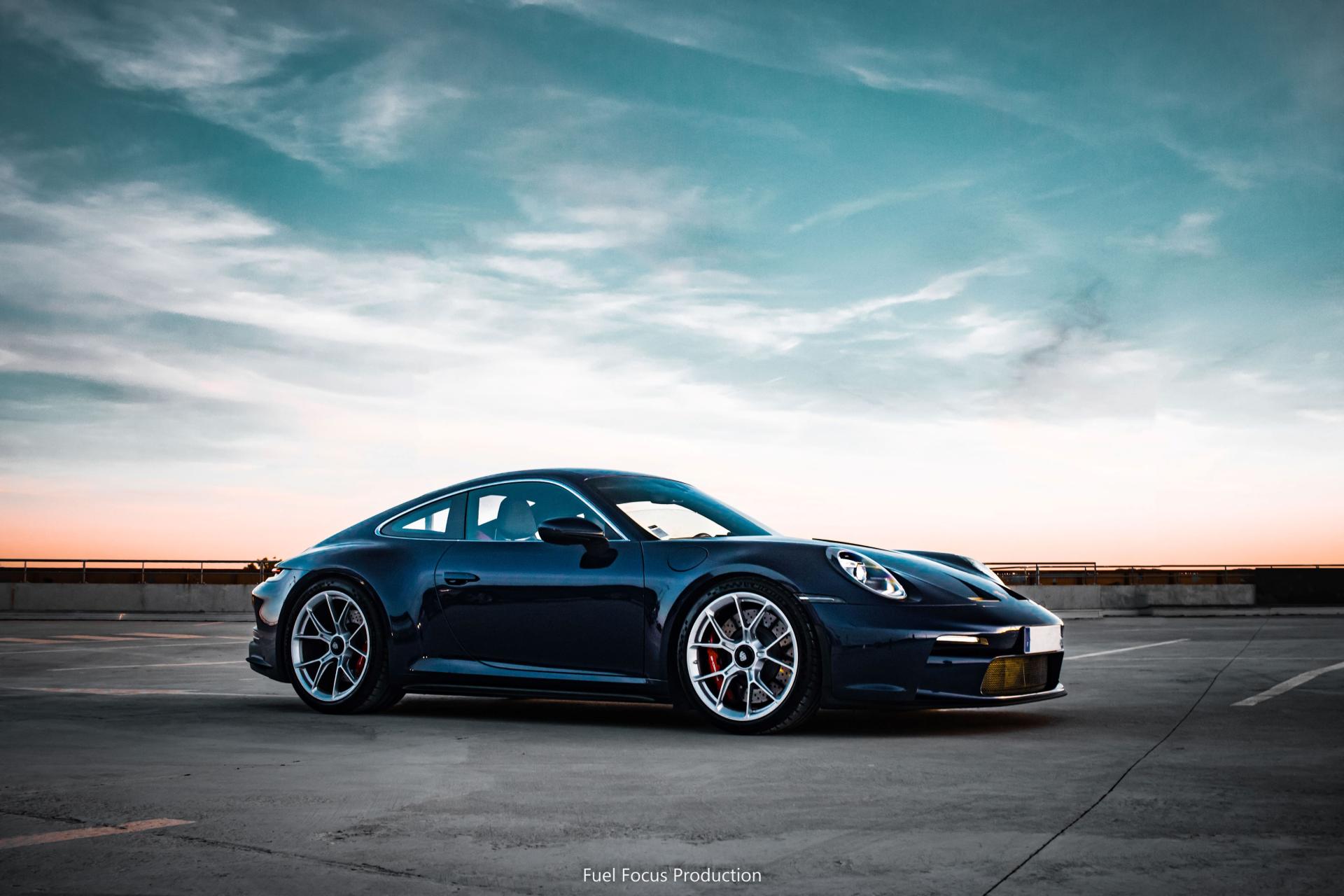 Porsche 992 GT3 Touring (Porsche 992)