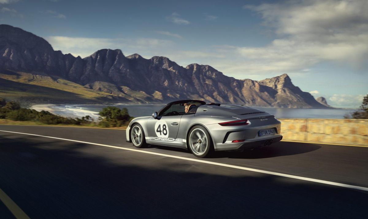 7862098f 2020 porsche 911 speedster heritage design 2