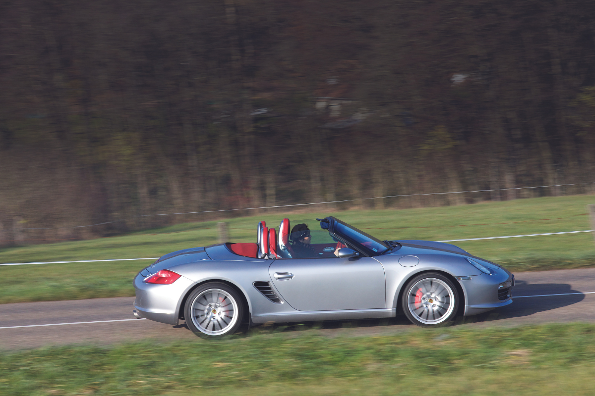 Boxster rs 60 spyder flat 6 magazine 1