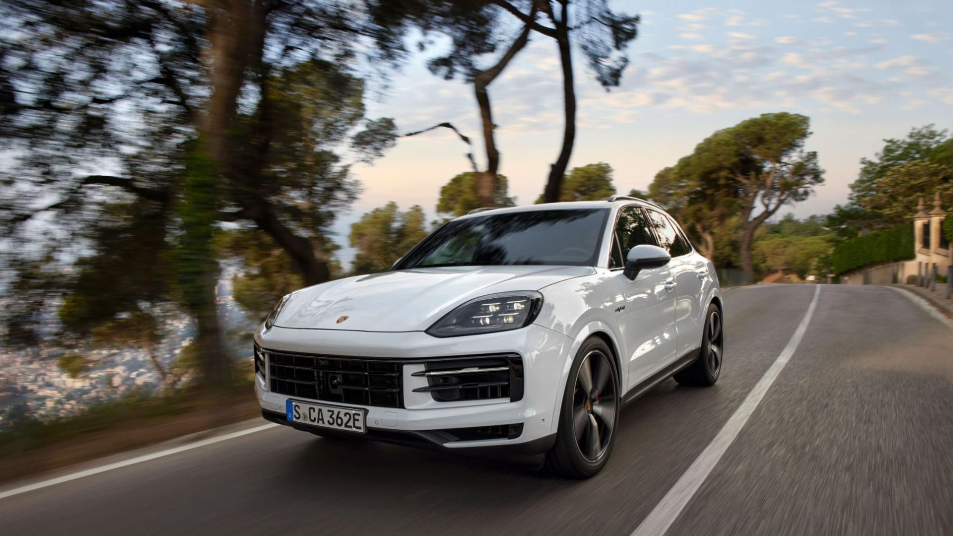 Porsche présente le tout nouveau Cayenne S E-Hybrid (2023)