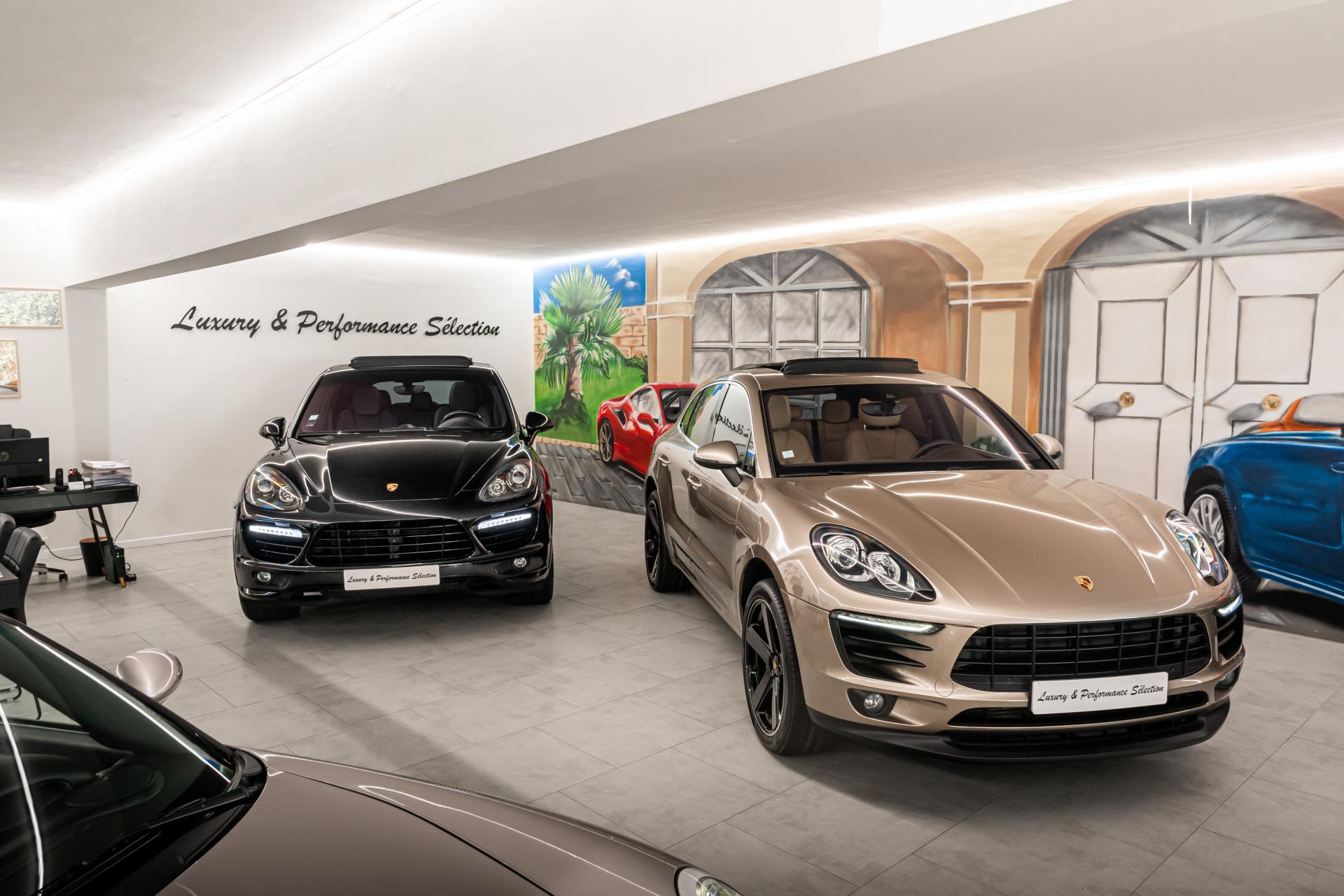 Luxury et performance selection showroom 3