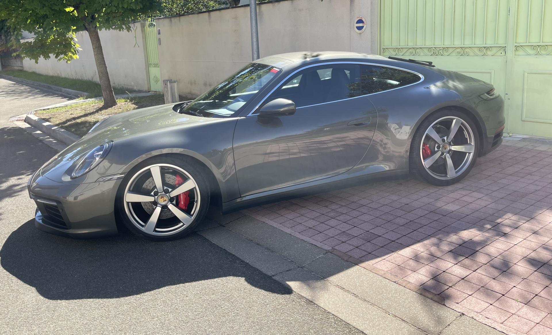 Porsche 992 Carrera 4S (Porsche 992)