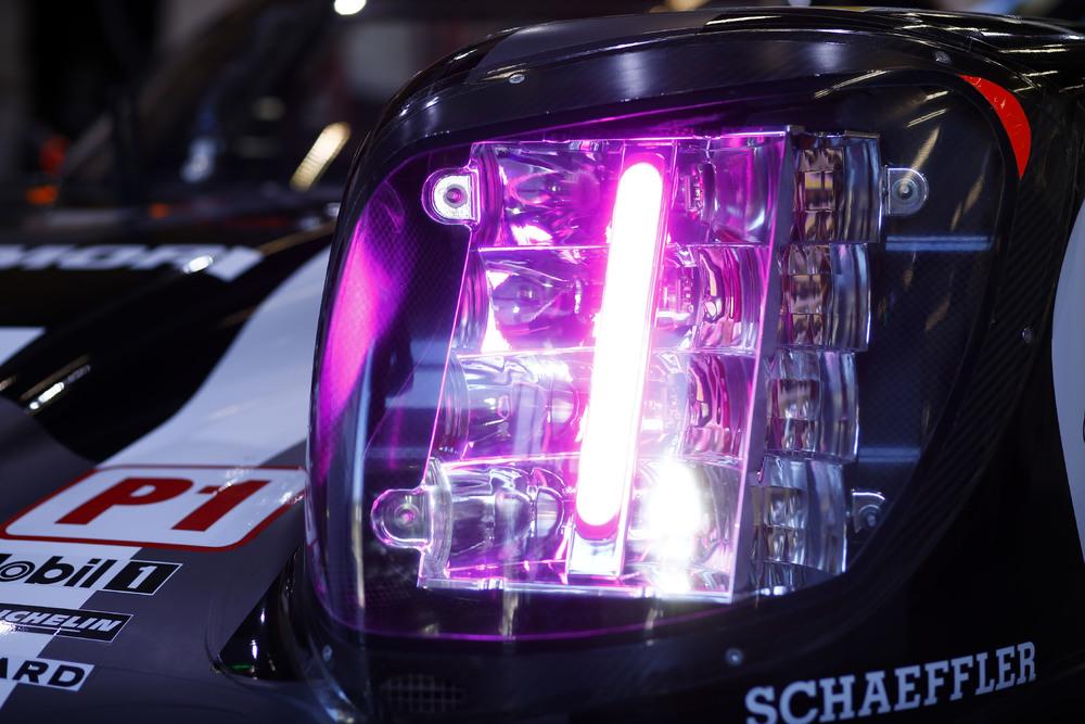 Porsche 919 hybrid new headlights