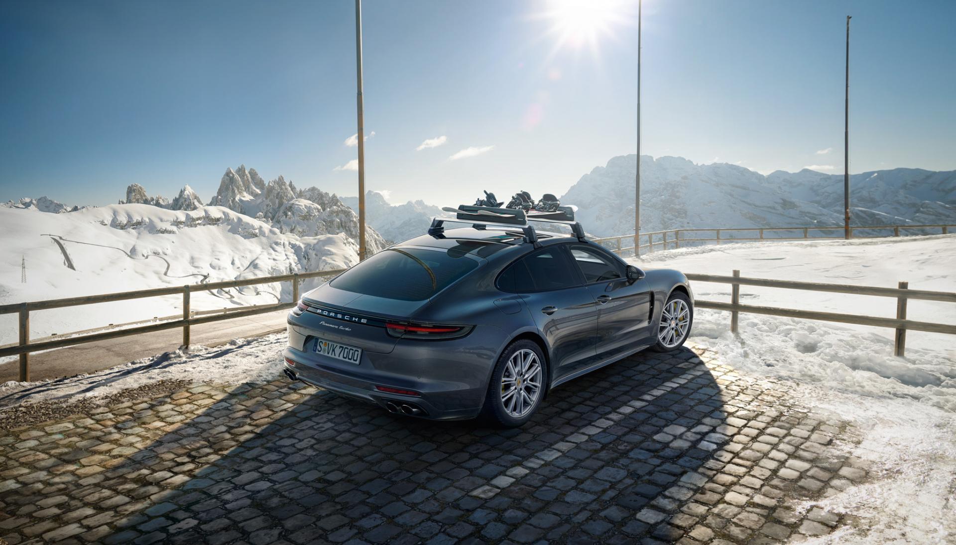 Porsche panamera ski