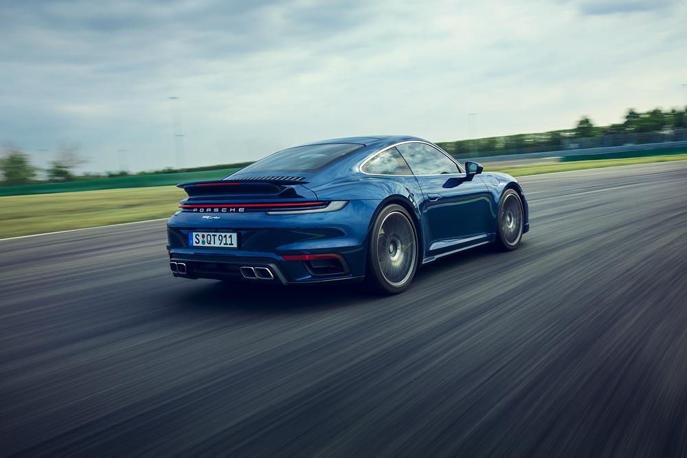 Nouvelle porsche 992 turbo