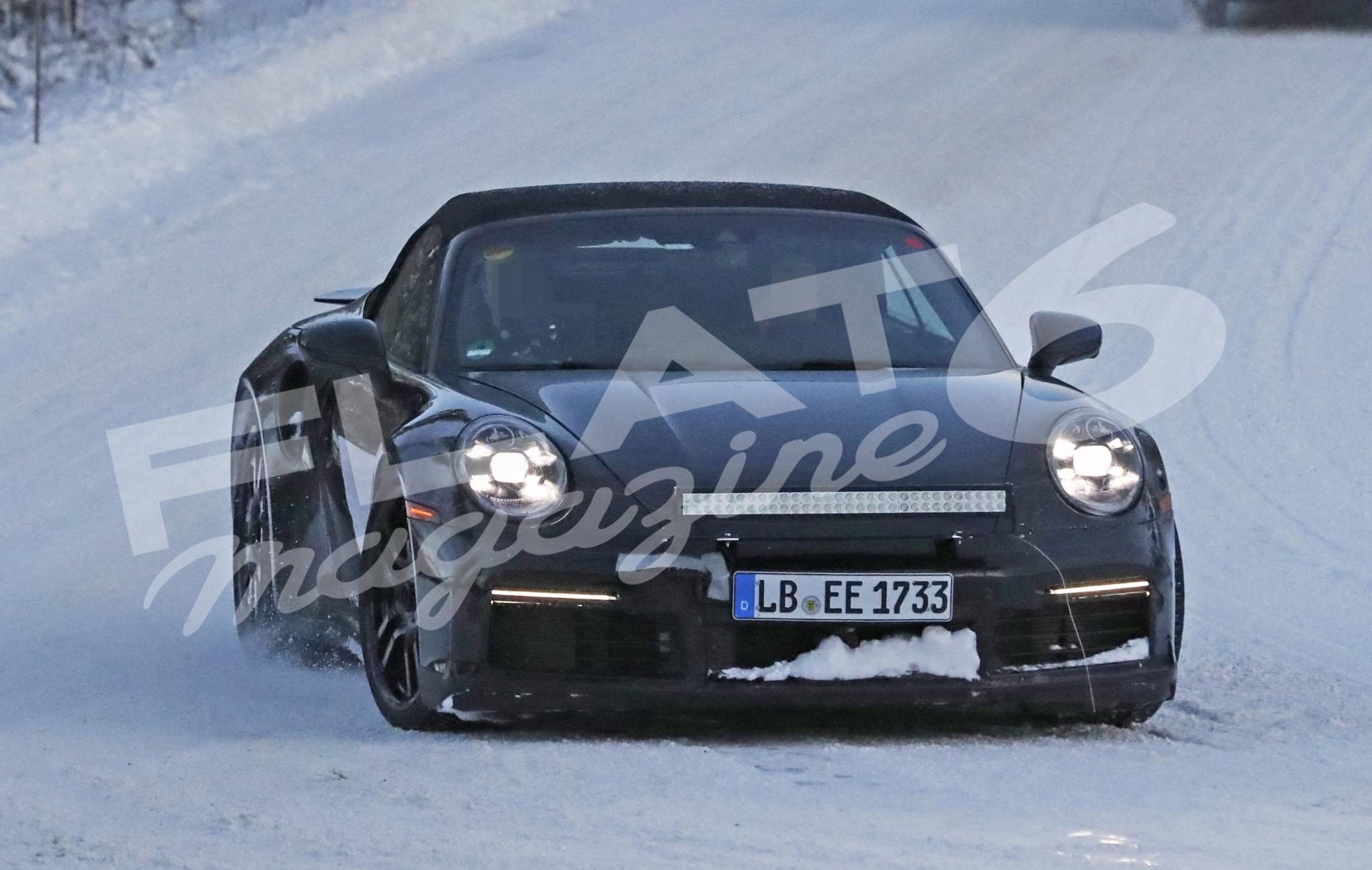 Porsche 992 turbo convertible winter 1