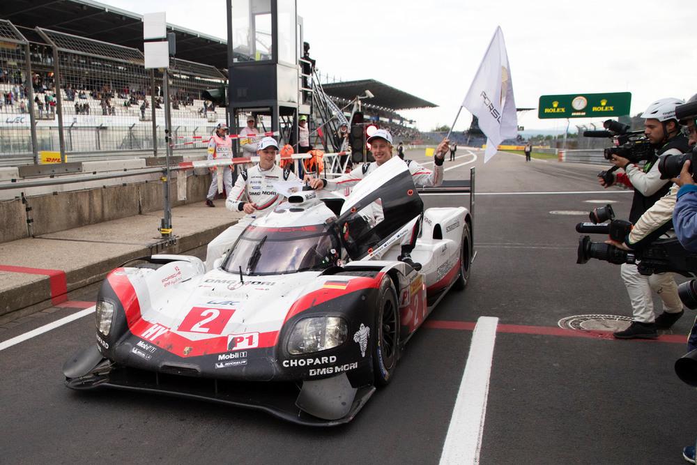 Porsche 919 hybrid porsche lmp team earl bamber timo bernhard brendon hartley