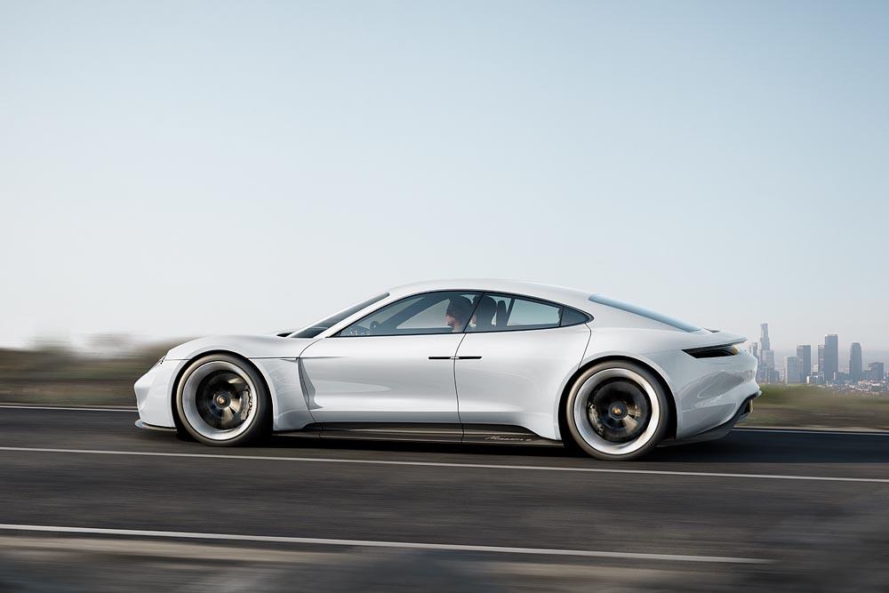 Porsche mission e concept study