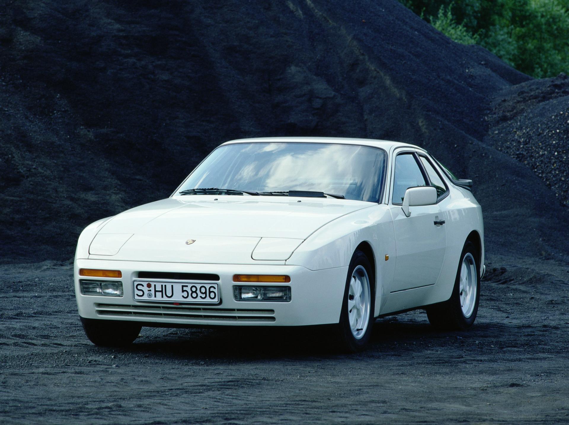 Porsche 944 Flat 6 Magazine