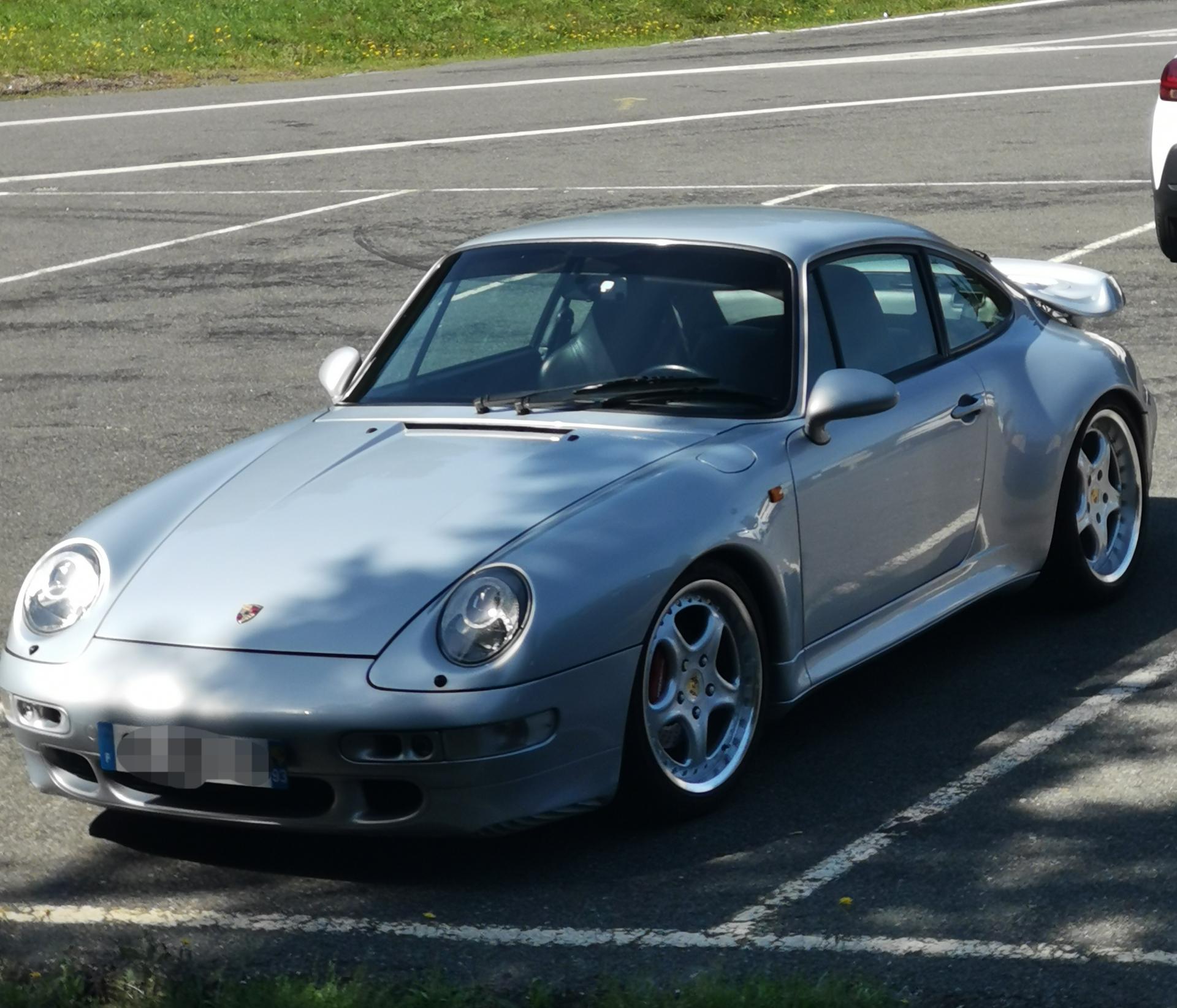 Porsche 993 272 ch Carrera (Porsche 993)