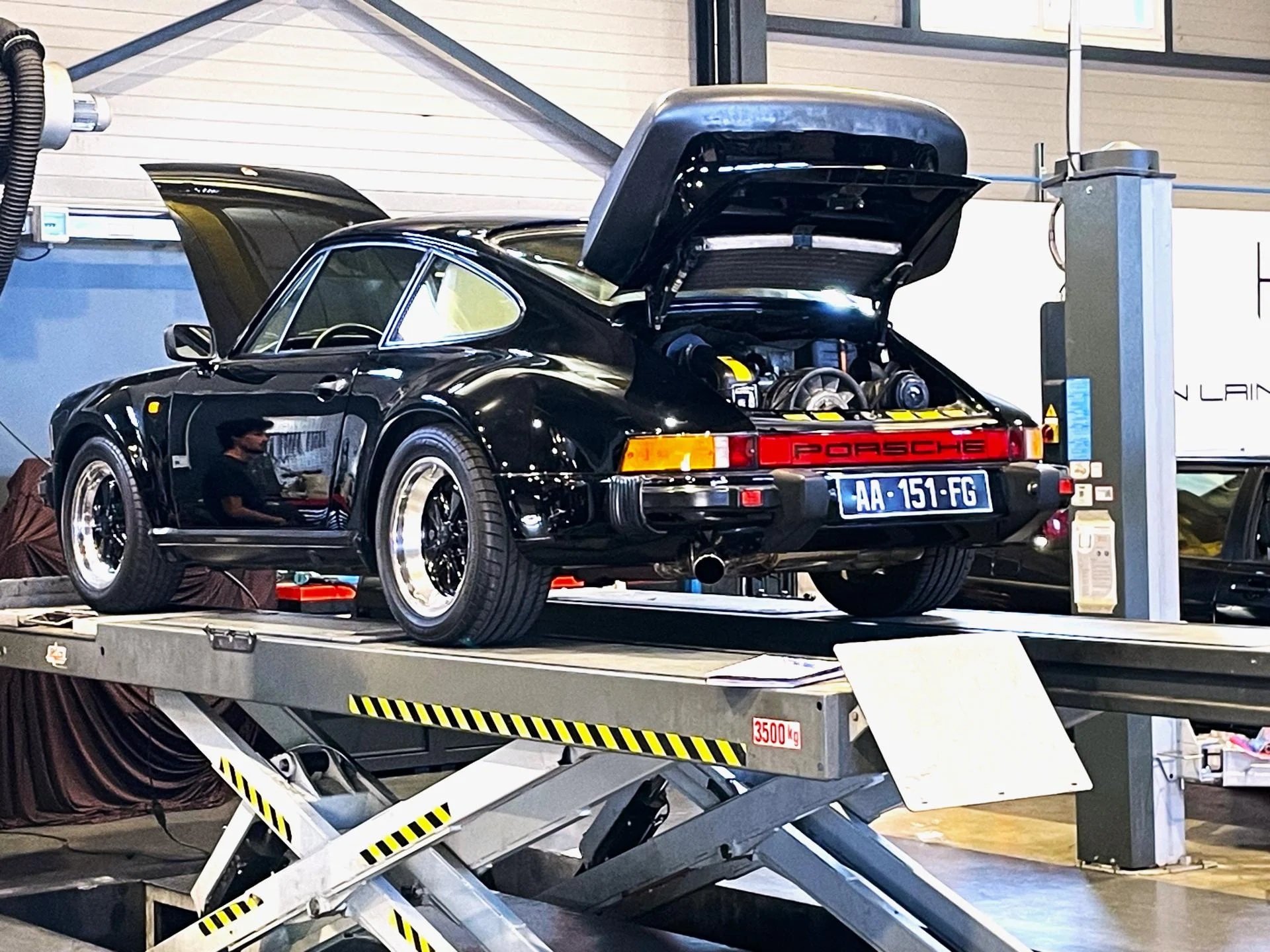 Porsche 911 Carrera 3.2 915 (Porsche 911 caisses G (1974-1989))