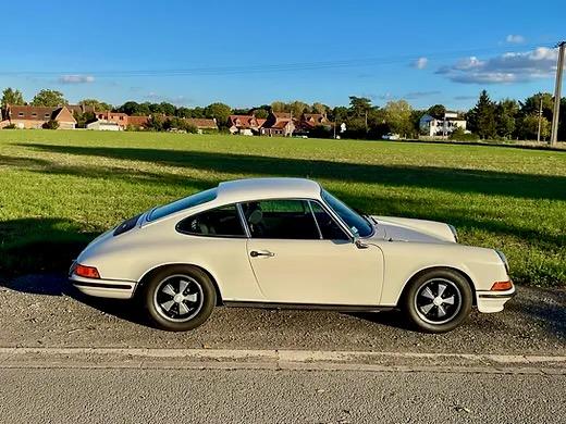 Porsche 911 E 2.4 (Porsche 911 classic (1964-1973))