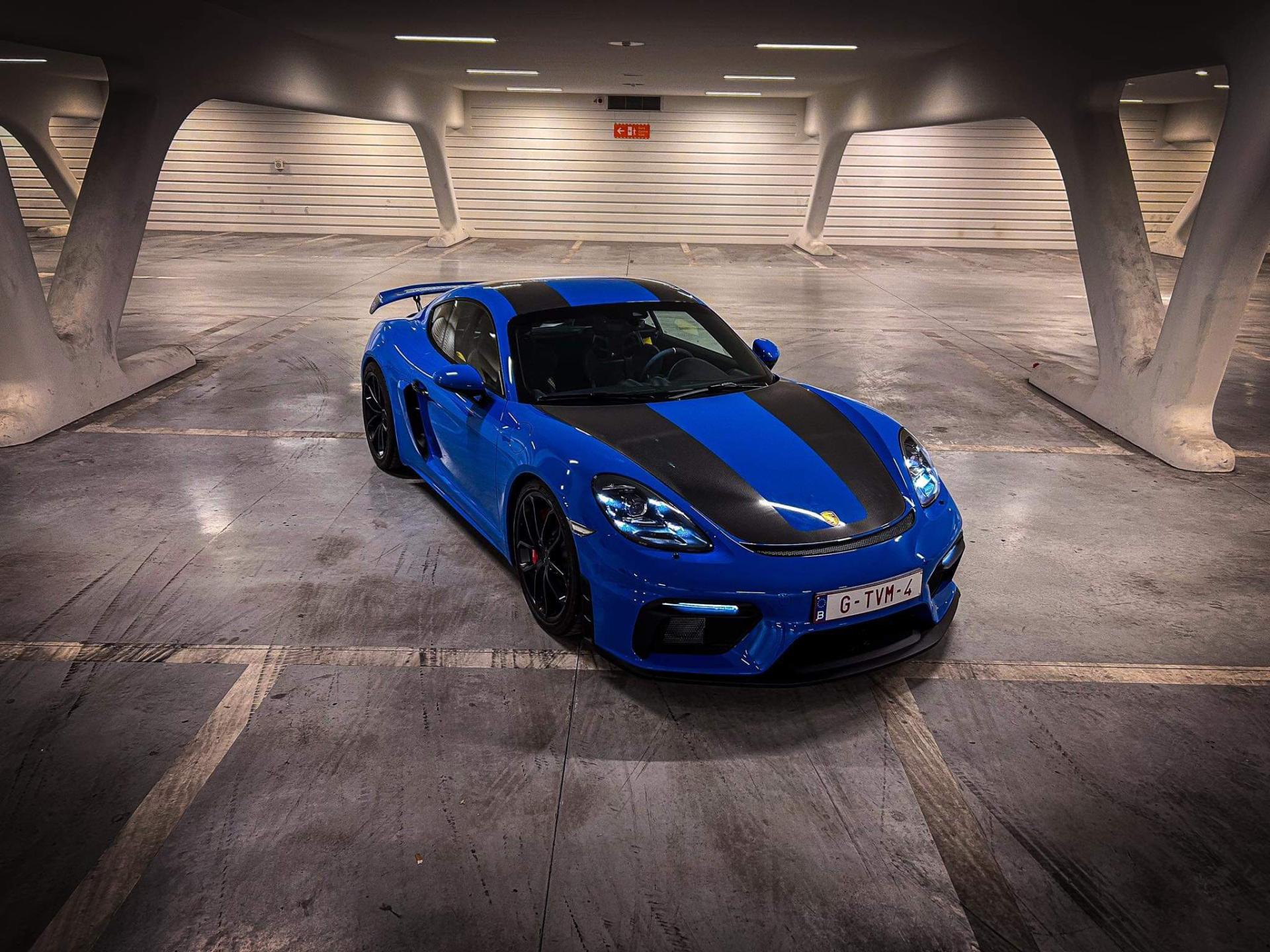 Porsche Cayman GT4 (Cayman)