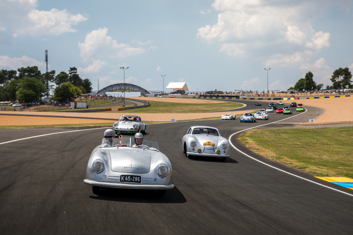 Le mans classic flat 6 magazine