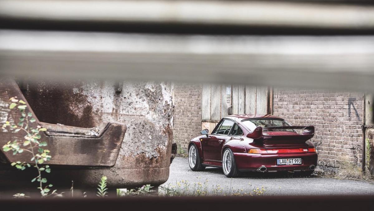 Low 911 gt2 2018 porsche ag 2