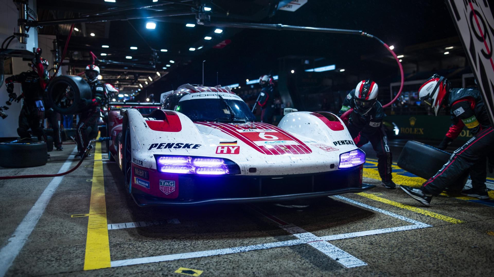 24H du Mans - H+8 : La Porsche N°6 sur le podium provisoire