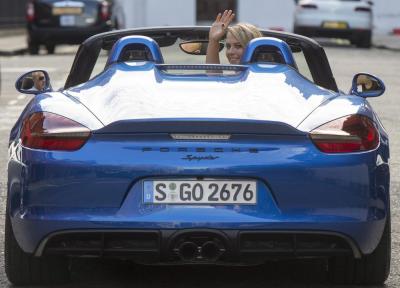 Maria sharapova et le boxster spyder 1