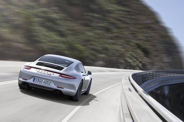 991 Carrera 4 GTS Coupé