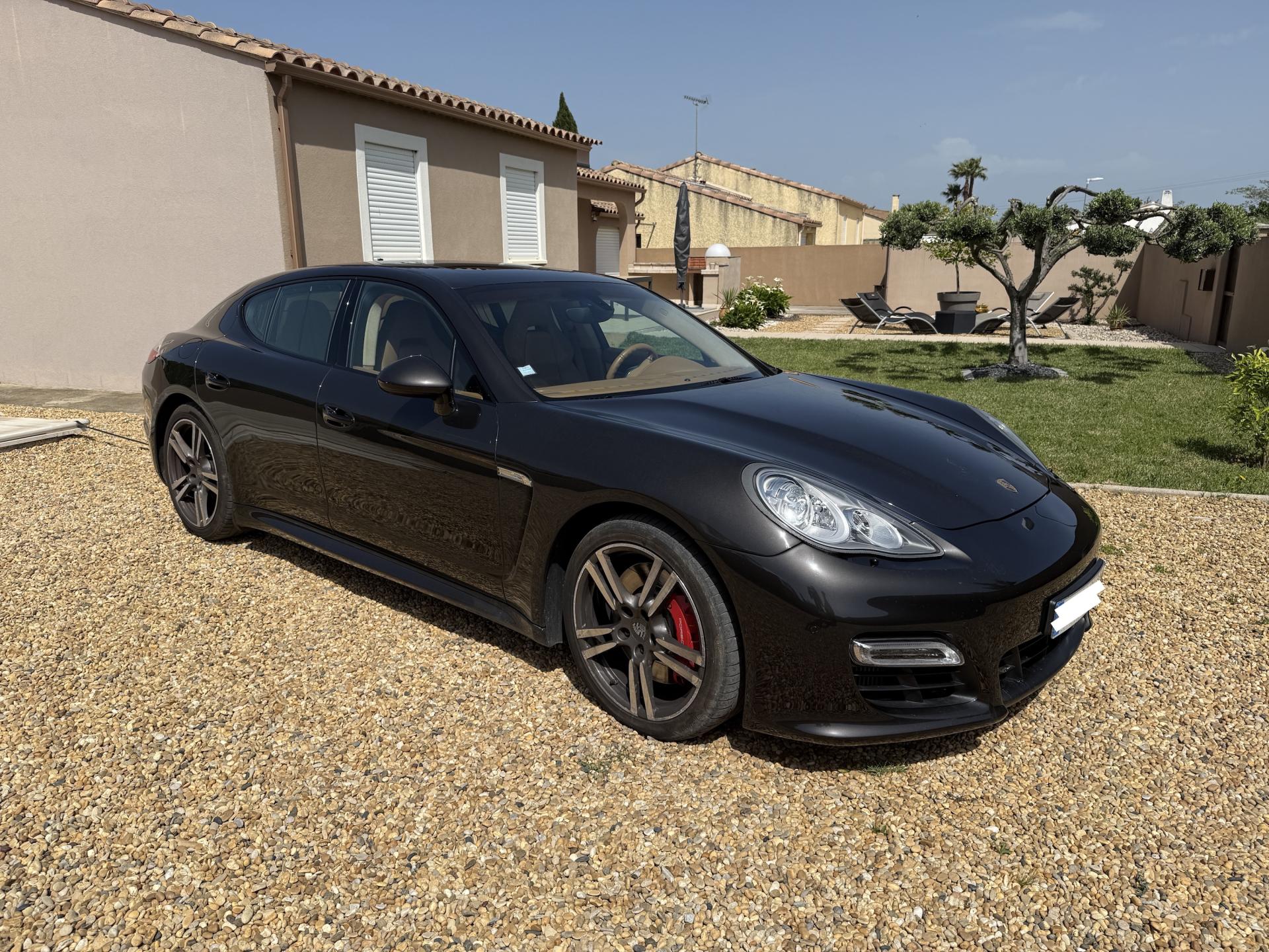 Porsche Panamera Turbo  (Panamera)