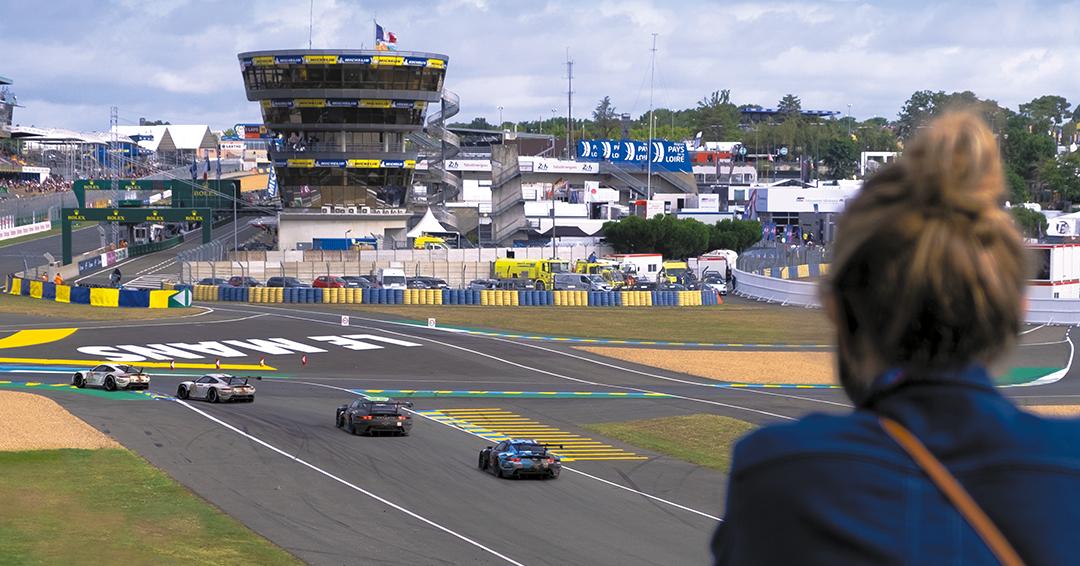 Porsche 24 heures du mans flat 6 mag