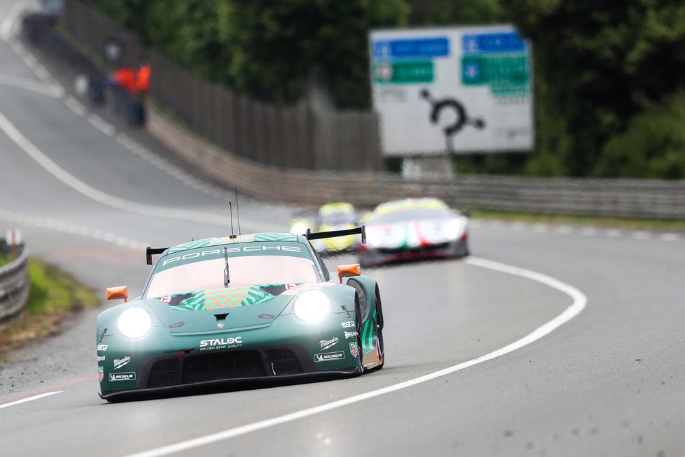 Porsche 24heures du mans flat 6 jpg