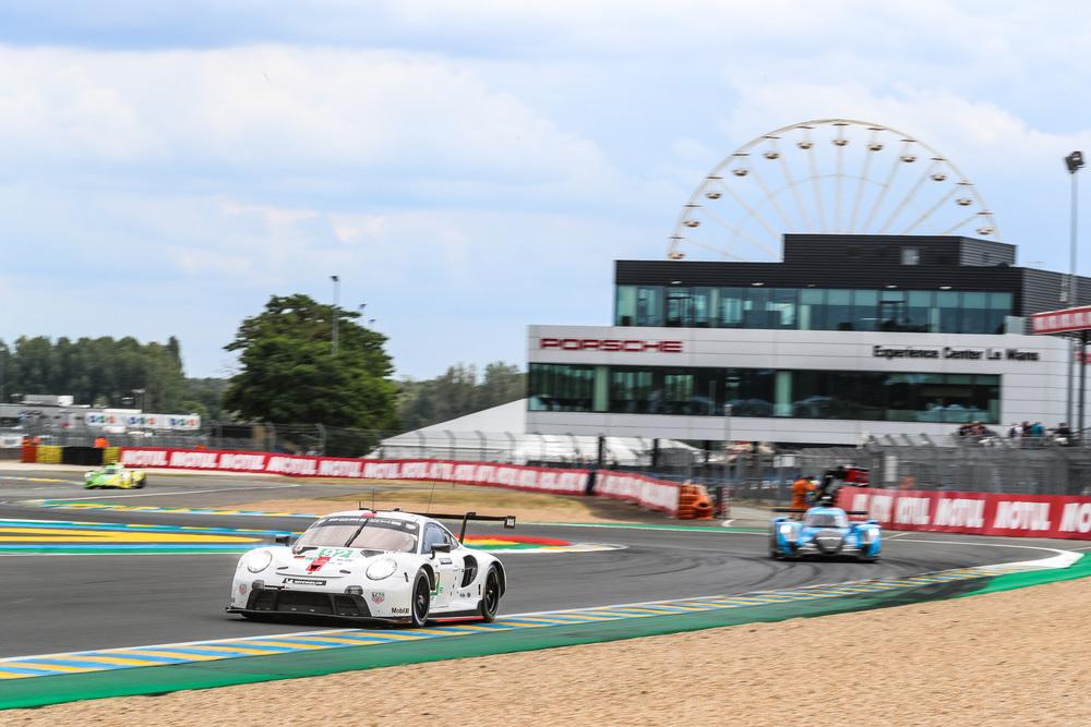 Porsche 24heures mans flat 6 magazine