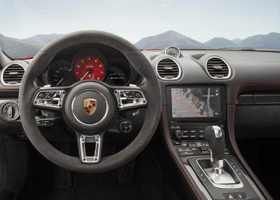 Porsche 718 boxster gts inside