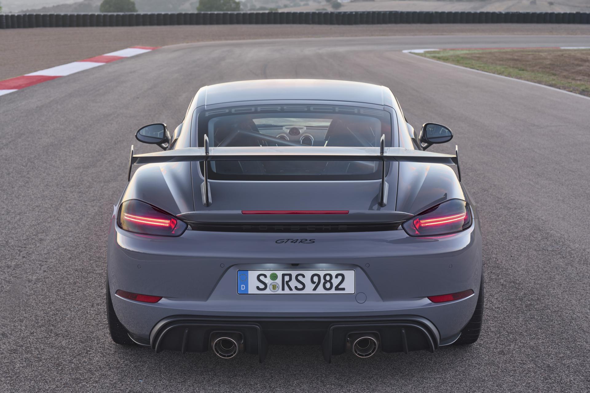 Porsche 718 cayman gt4 rs 2 2