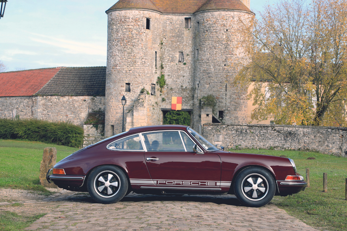 Porsche 911 2 2 t flat 6 magazine png