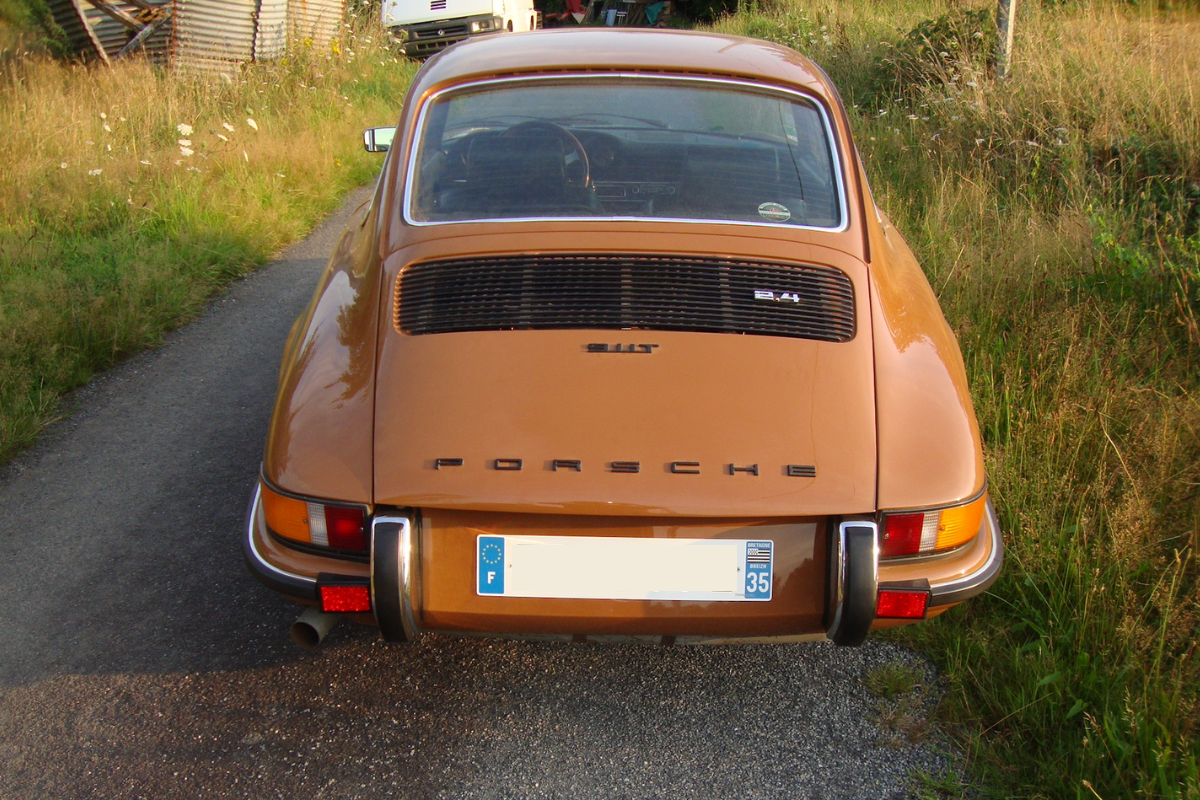 Porsche 911 2 4 t sepia brown flat 6 magazine png