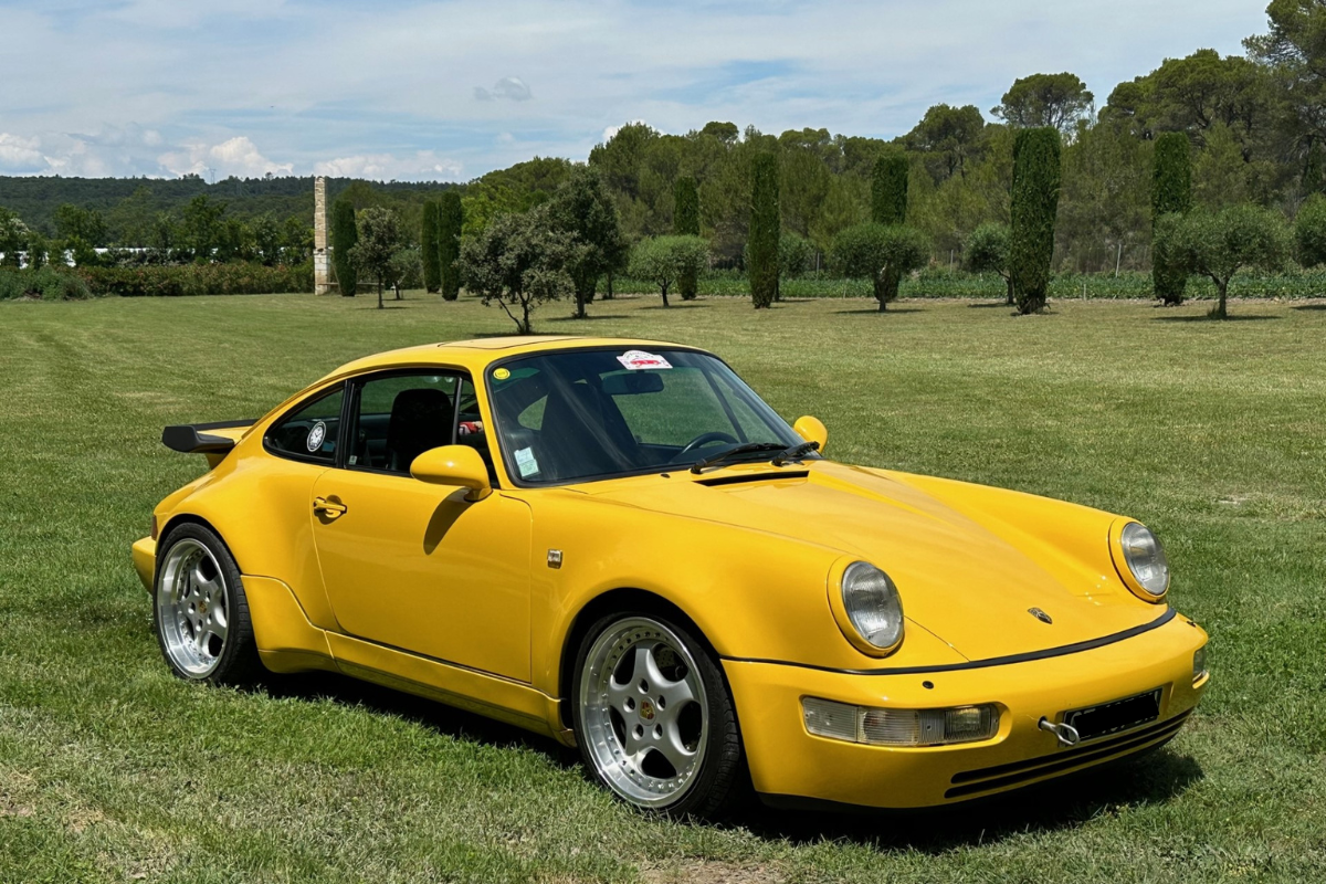 Porsche 911 964 turbo s 4