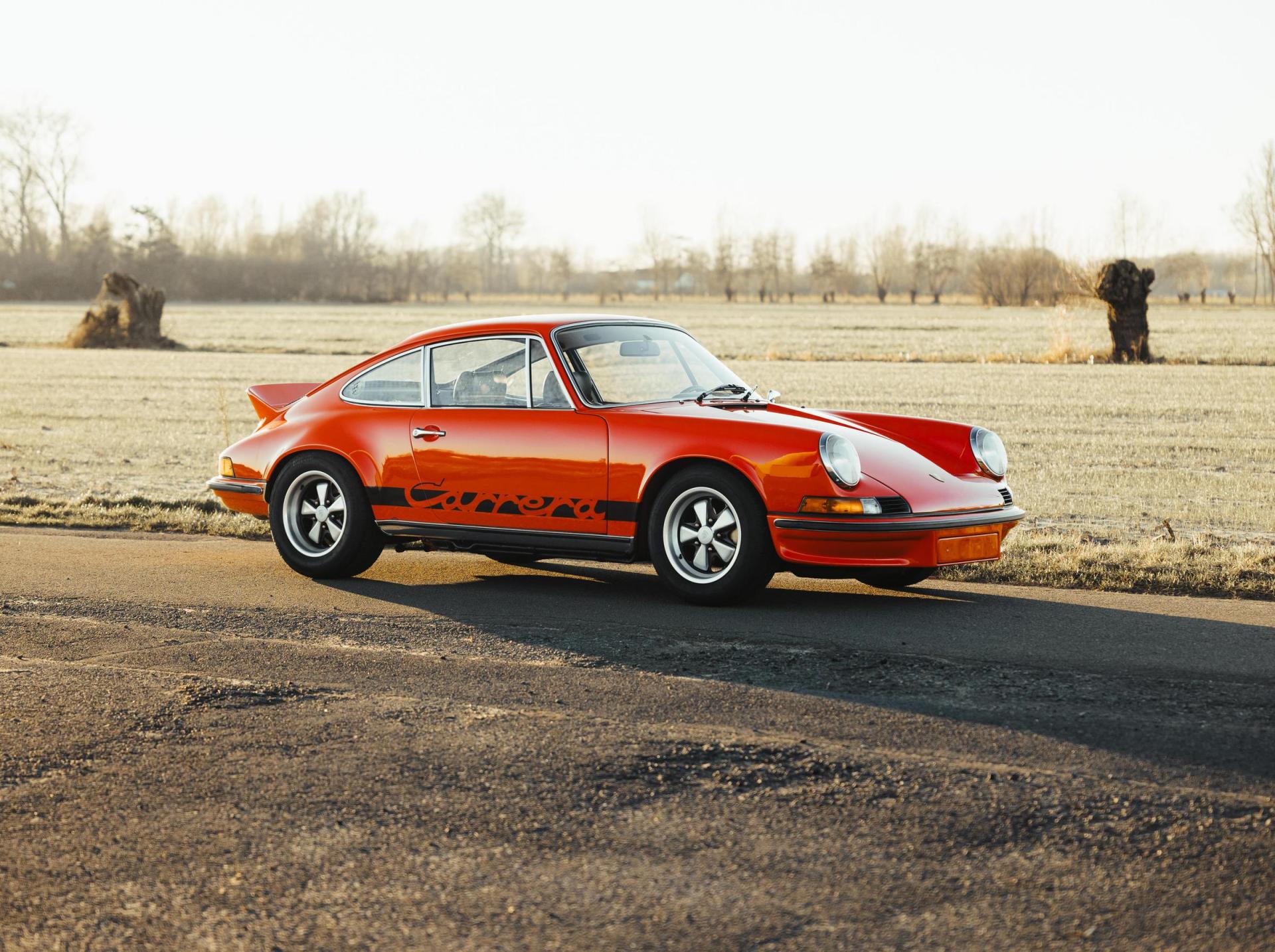 Porsche 911 carrera 2 7 rs