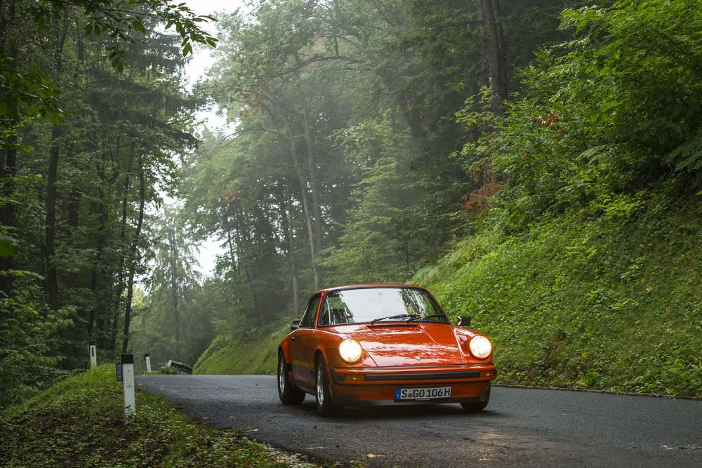 Porsche 911 carrera 4