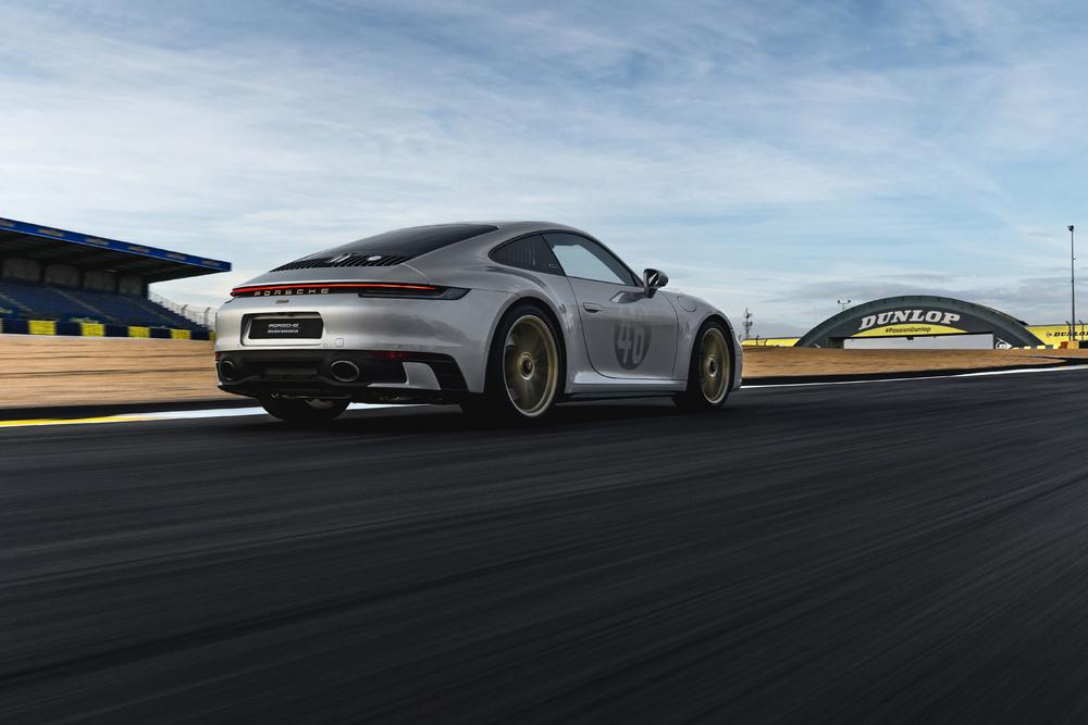 Porsche 911 carrera gts le mans centenaire edition 1