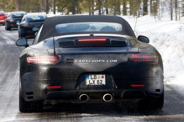 Porsche 911 convertible special 4