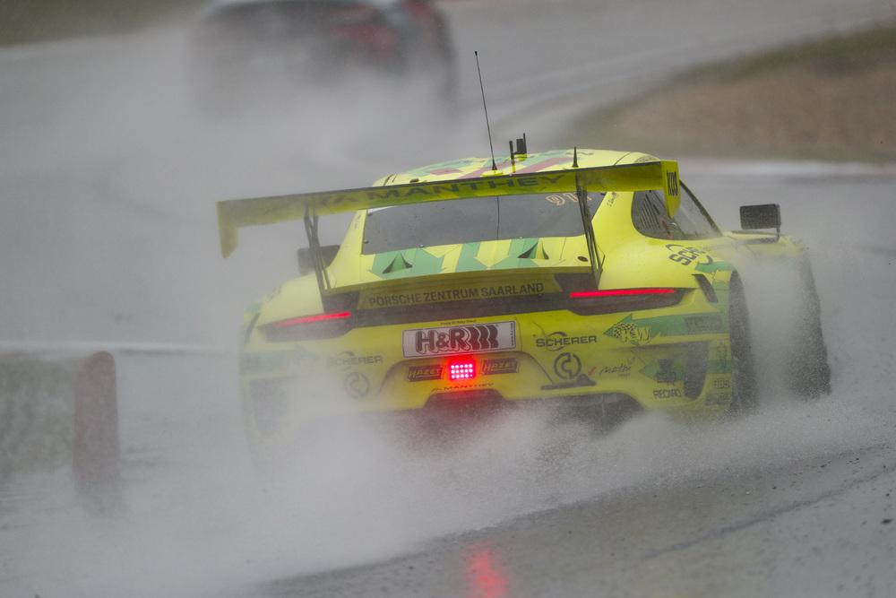 Porsche 911 gt3 r 24h nurburgring 2021 2