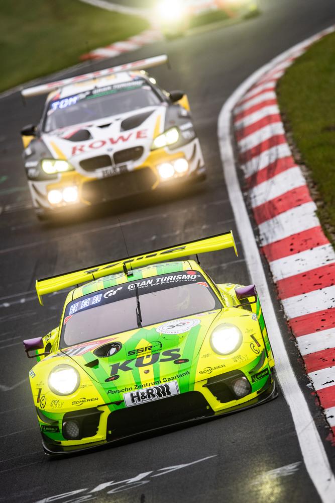 Porsche 911 gt3 r 24h nurburgring 2021 7