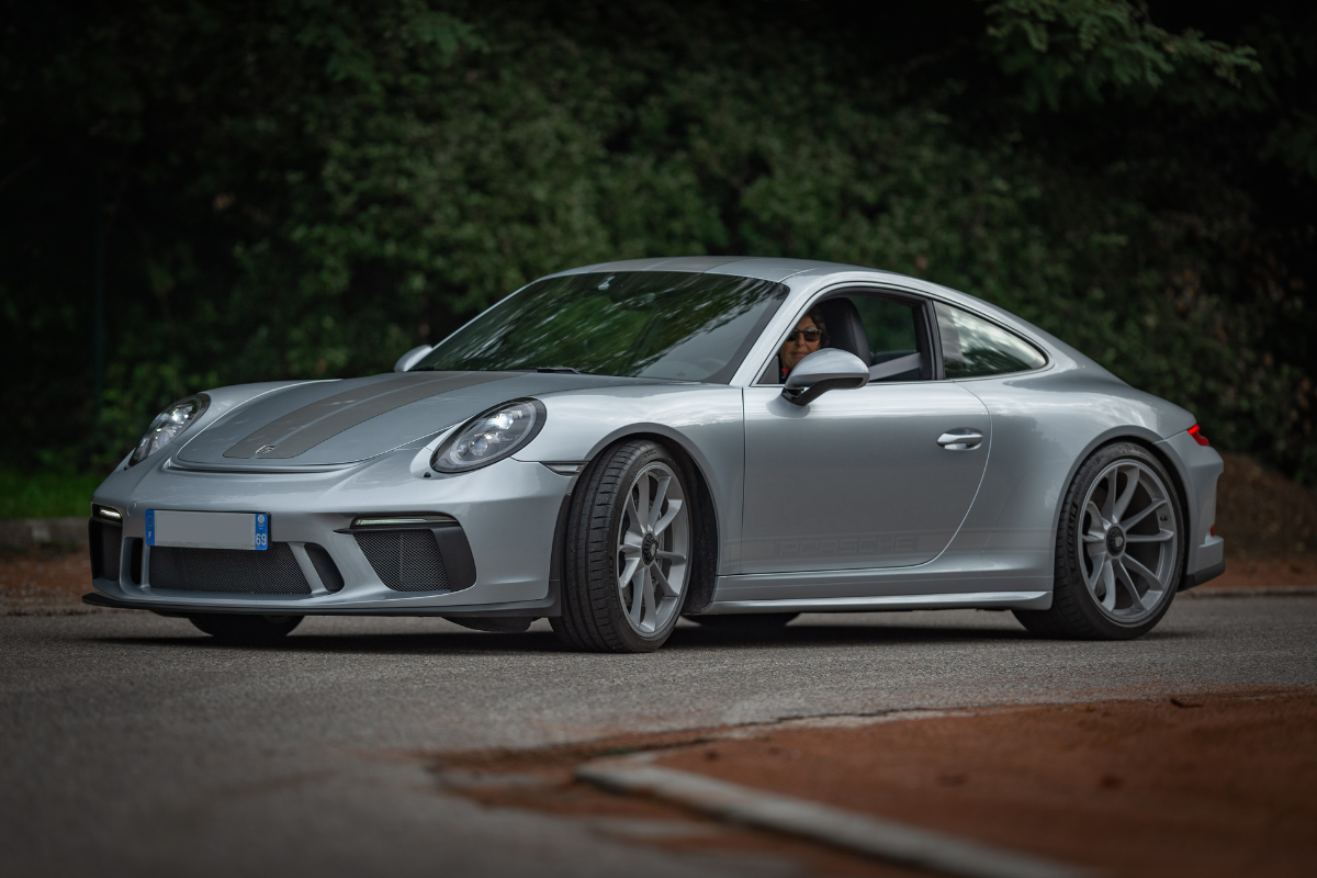 Porsche 911 gt3 touring flat 6 mag png