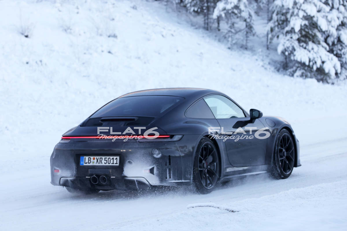 Porsche 911 gt3 touring nouvelle version flat 6 magazine