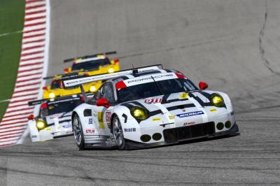 Porsche 911 rsr patrick pilet nick tandy