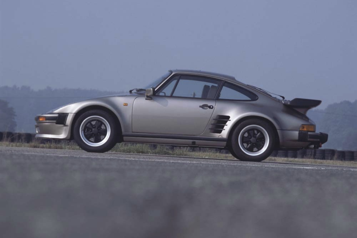 Porsche 911 turbo 3 6 slant nose