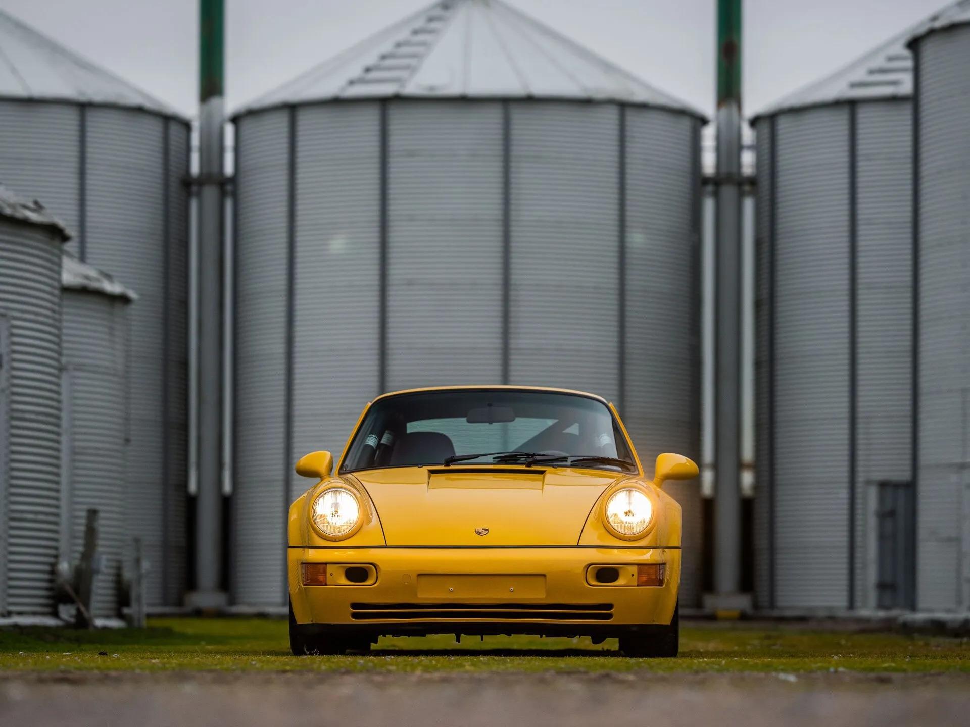 Porsche 911 turbo s lightweight flat 6